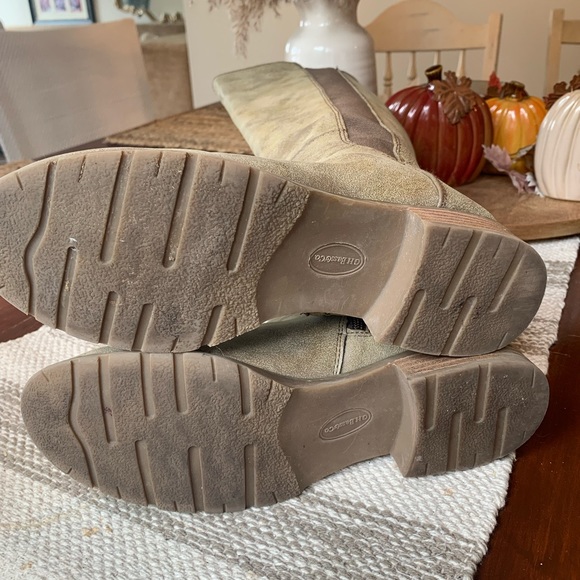 GH Bass Derica Distressed Tan Faux Leather Riding Boots With Stretch Size 8.5 - Picture 7 of 11